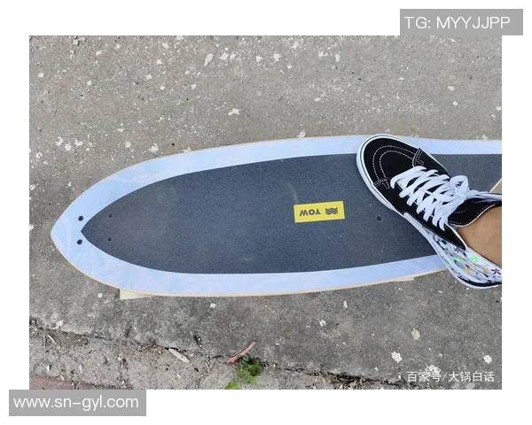 陈强独家分享滑板心得与技巧助你轻松掌握滑板运动的乐趣与挑战 陈强独家分享滑板心得与技巧助你轻松掌握滑板运动的乐趣与挑战